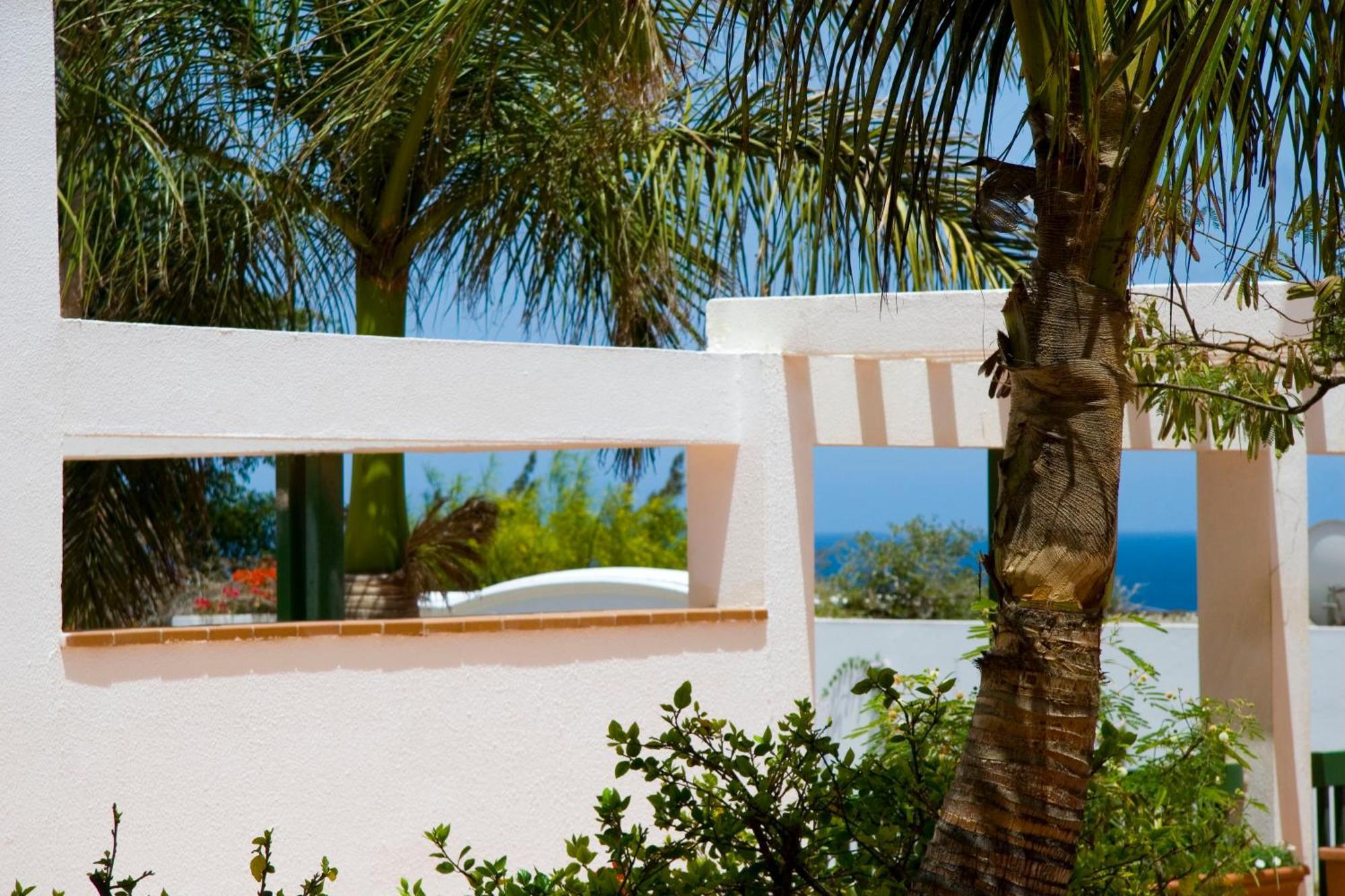 Esquinzo Y Monte Del Mar Apartment 3*